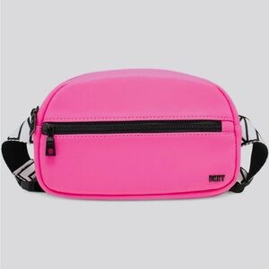 DKNY Bodhi Belt Bag NWT 58$